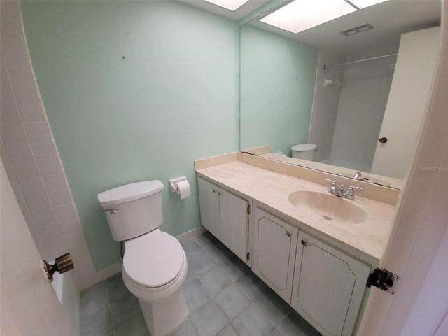 4890 BAY STREET NE 336, St Petersburg, FL 33703
