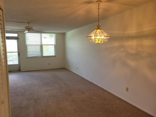 4890 BAY STREET NE 336, St Petersburg, FL 33703