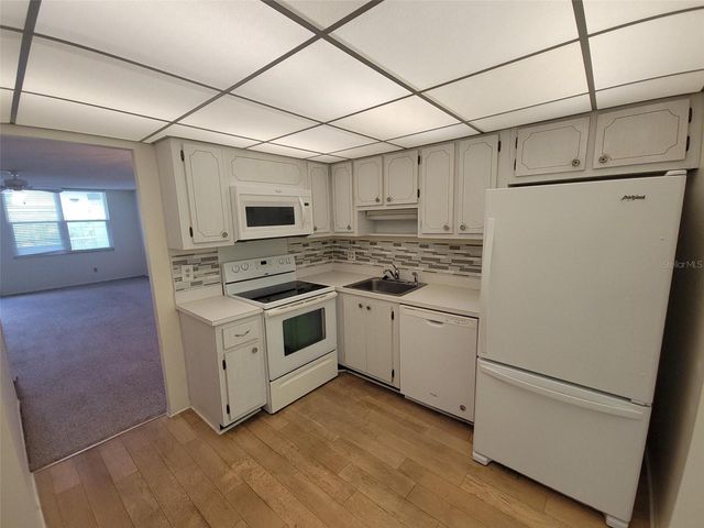 4890 BAY STREET NE 336, St Petersburg, FL 33703