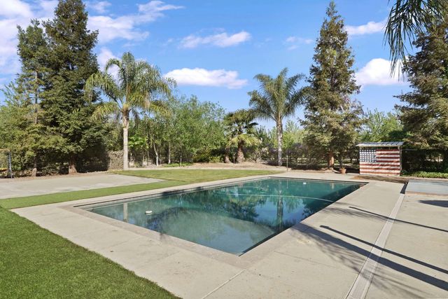 1187 S Mohler Rd, Ripon, CA 95366