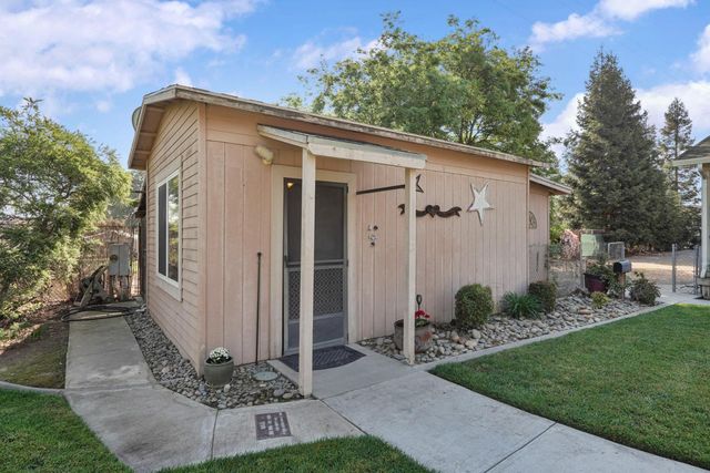 1187 S Mohler Rd, Ripon, CA 95366