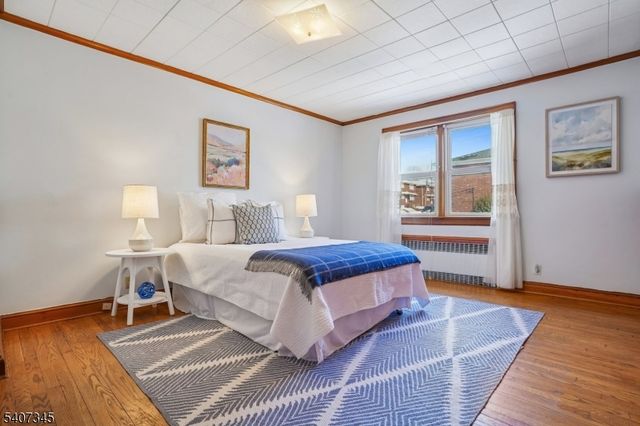 649 8Th St, Carlstadt Boro, NJ 07072