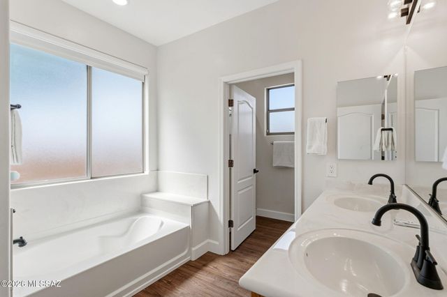 2655 N Sahuara Place, Tucson, AZ 85712