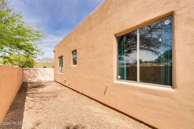 2655 N Sahuara Place, Tucson, AZ 85712