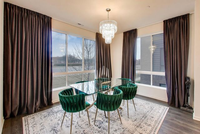 1296 Quadrant Lane, Schaumburg, IL 60173