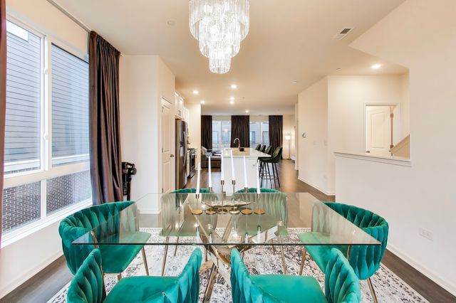 1296 Quadrant Lane, Schaumburg, IL 60173