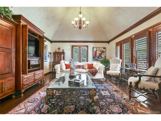 18347 E Glasgow Pl, Foxfield, CO 80016
