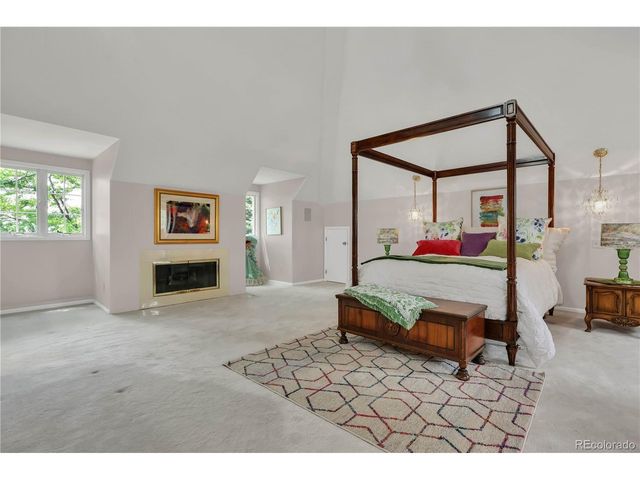 18347 E Glasgow Pl, Foxfield, CO 80016