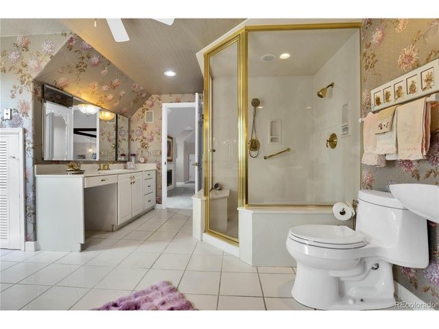 18347 E Glasgow Pl, Foxfield, CO 80016