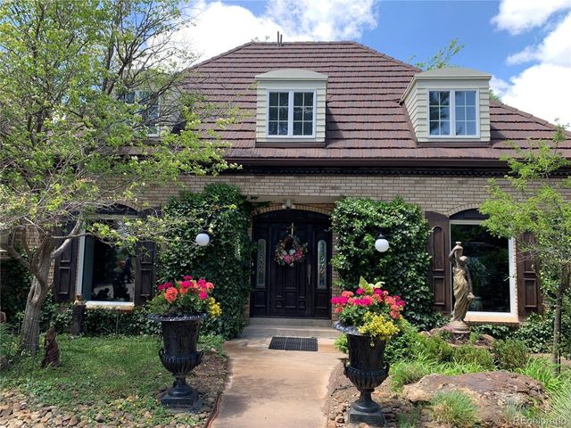 18347 E Glasgow Pl, Foxfield, CO 80016
