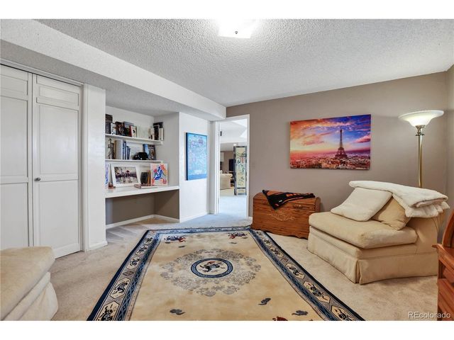 18347 E Glasgow Pl, Foxfield, CO 80016