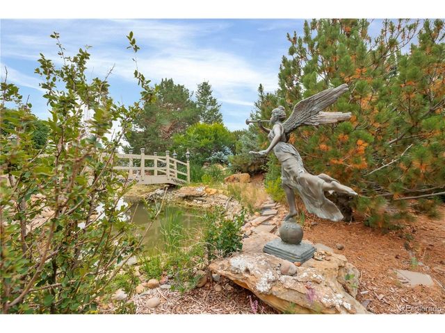 18347 E Glasgow Pl, Foxfield, CO 80016