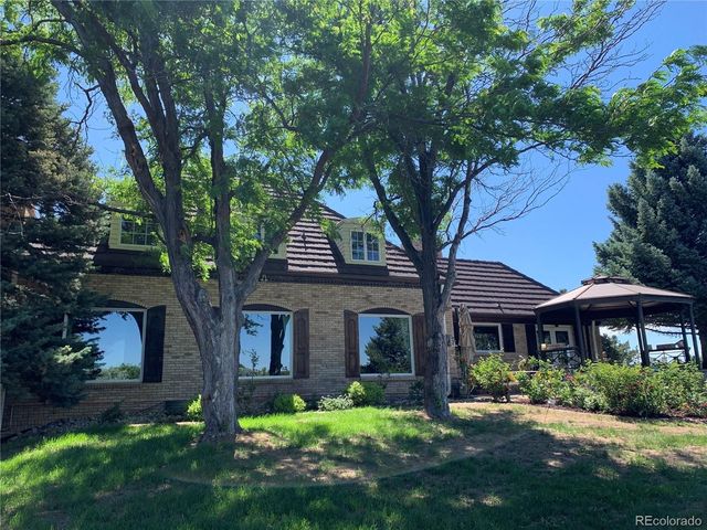 18347 E Glasgow Pl, Foxfield, CO 80016
