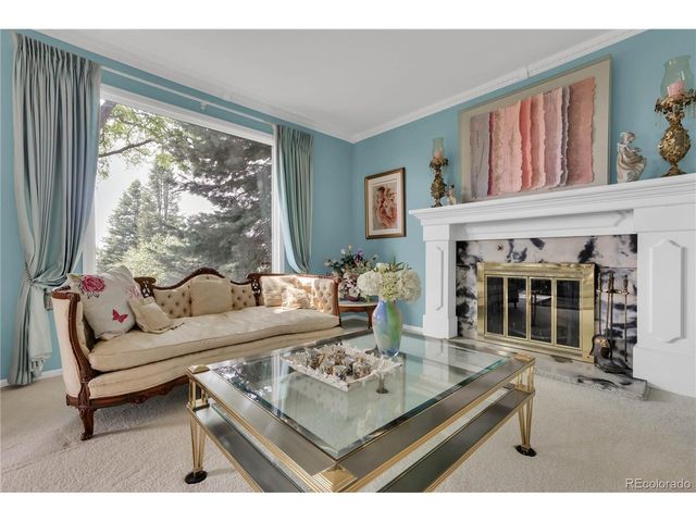 18347 E Glasgow Pl, Foxfield, CO 80016