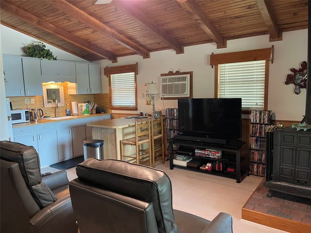 116 County Road 1513, Morgan, TX 76671