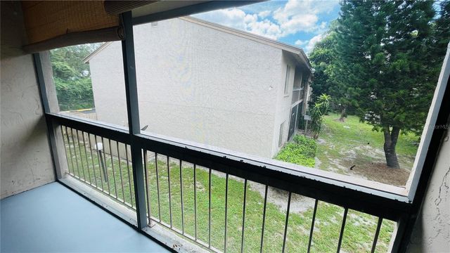 7504 NEEDLE LEAF PLACE 68, Tampa, FL 33617