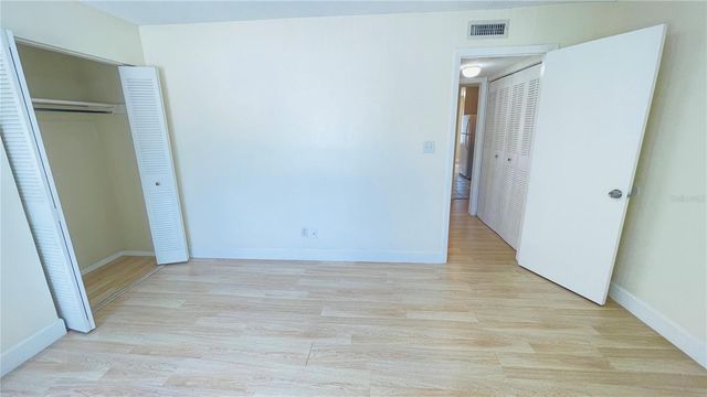 7504 NEEDLE LEAF PLACE 68, Tampa, FL 33617