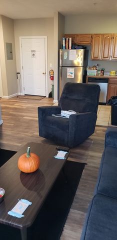 95 Park Street 4, Attleboro, MA 02703