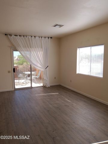 1742 W CAMINO ESTELAR, Green Valley, AZ 85614