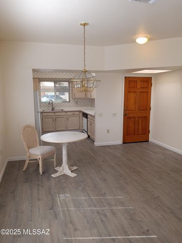 1742 W CAMINO ESTELAR, Green Valley, AZ 85614