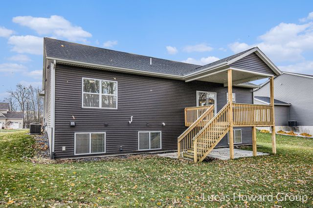 3303 Rosewood Street, Georgetown Twp, MI 49426