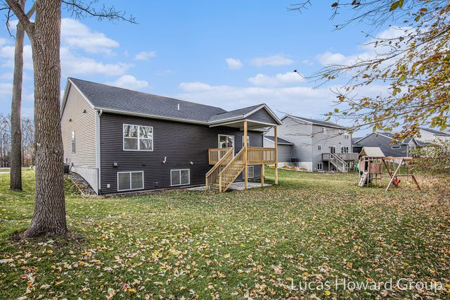 3303 Rosewood Street, Georgetown Twp, MI 49426