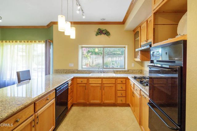 1600 Devonshire Drive, Oxnard, CA 93030