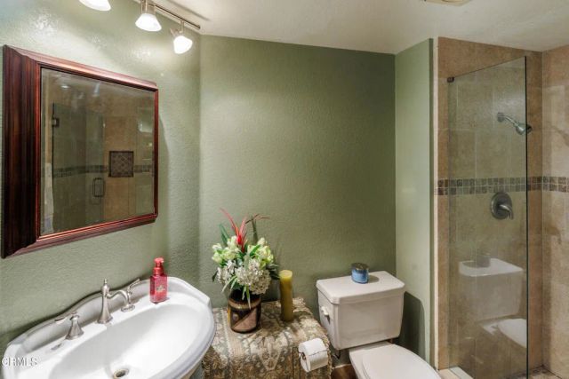 1600 Devonshire Drive, Oxnard, CA 93030