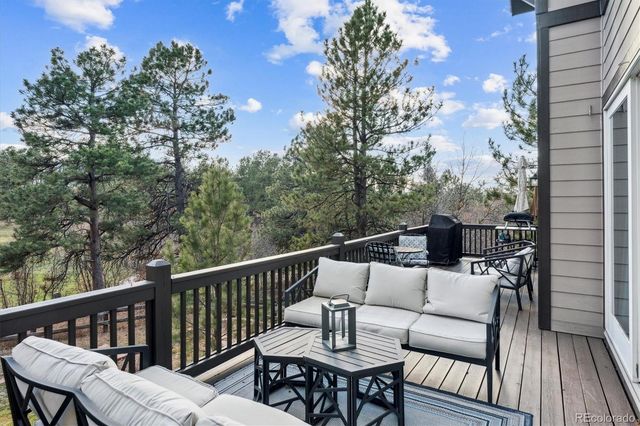 894 Parkcliff Lane, Castle Pines, CO 80108