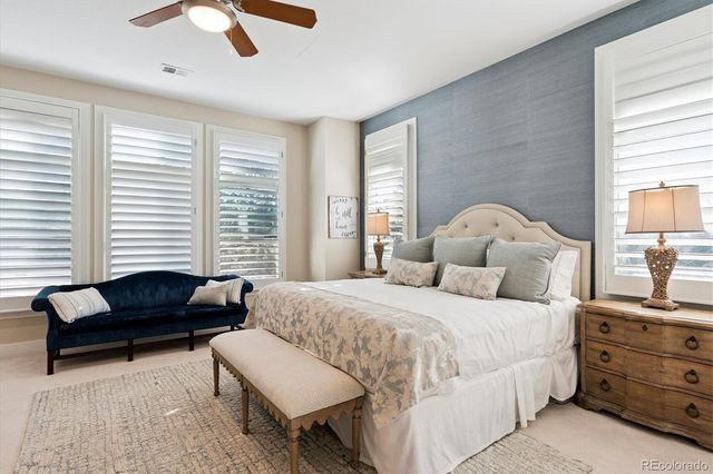 894 Parkcliff Lane, Castle Pines, CO 80108