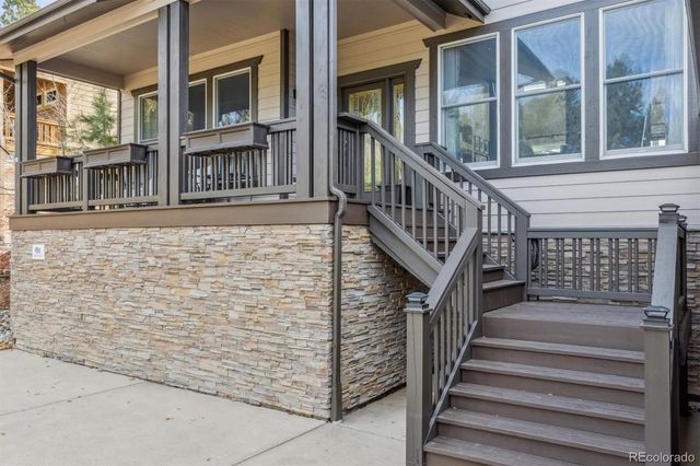 894 Parkcliff Lane, Castle Pines, CO 80108