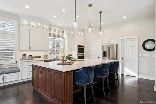 894 Parkcliff Lane, Castle Pines, CO 80108