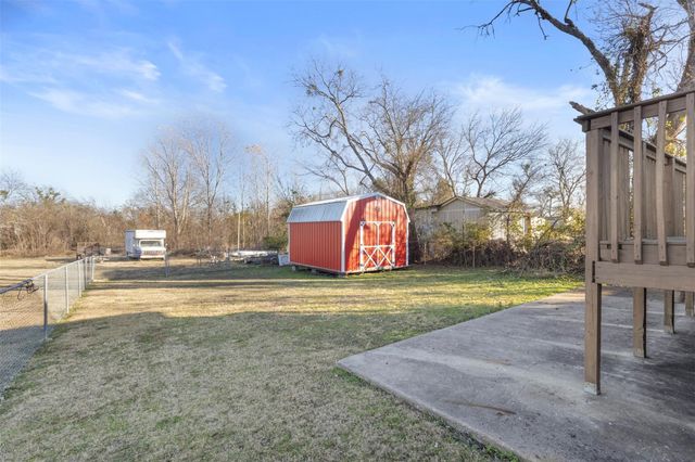 314 Woodard Street, Farmersville, TX 75442