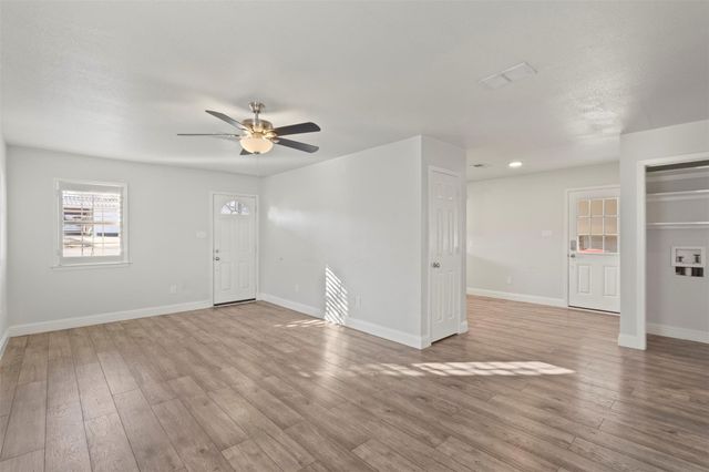 314 Woodard Street, Farmersville, TX 75442