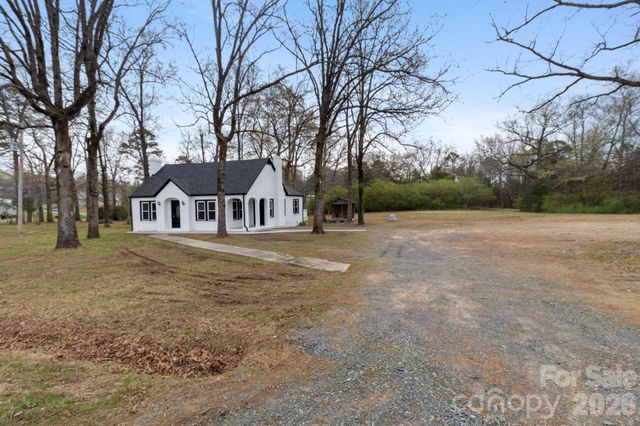 24460 Endy Road, Albemarle, NC 28001