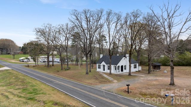 24460 Endy Road, Albemarle, NC 28001