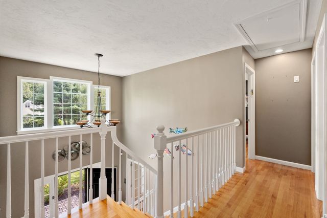 12 Winnecunnet Way, Easton, MA 02375