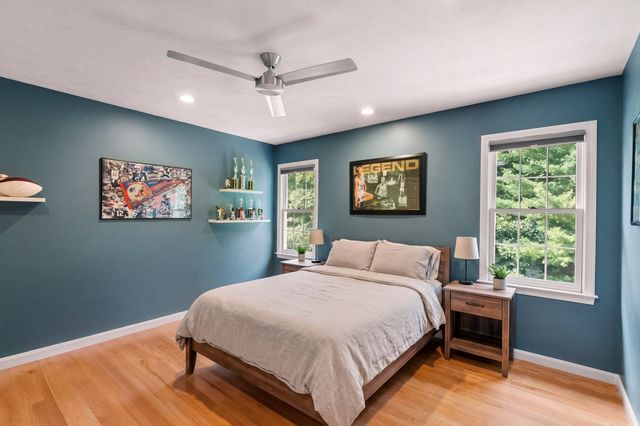 12 Winnecunnet Way, Easton, MA 02375