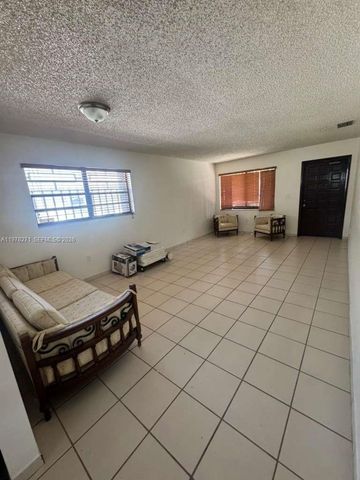 252 NW 48th Pl 252, Miami, FL 33126