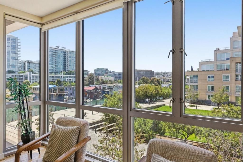 Image 14 of property listing at 255 Berry Street 320, San Francisco, CA 94158