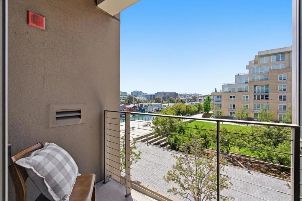 Image 23 of property listing at 255 Berry Street 320, San Francisco, CA 94158