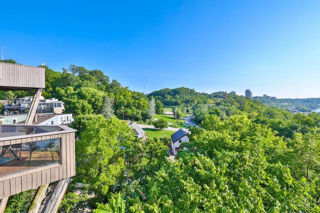 1040 Hatch Street, Cincinnati, OH 45202