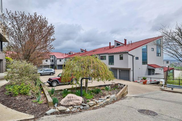 1040 Hatch Street, Cincinnati, OH 45202