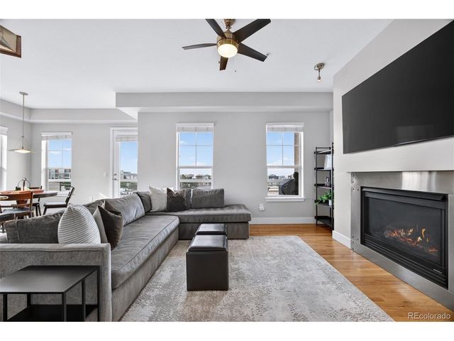 10111 Inverness Main St 302, Englewood, CO 80112