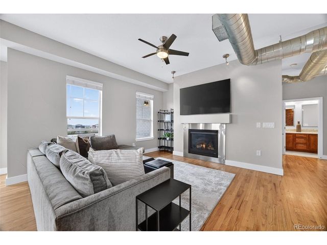 10111 Inverness Main St 302, Englewood, CO 80112