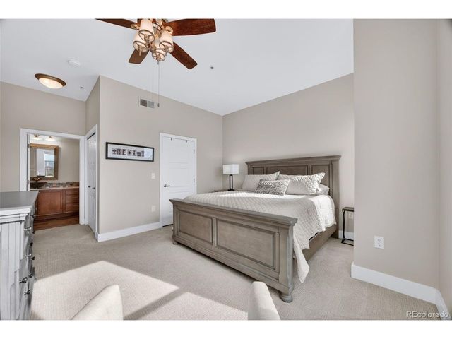 10111 Inverness Main St 302, Englewood, CO 80112