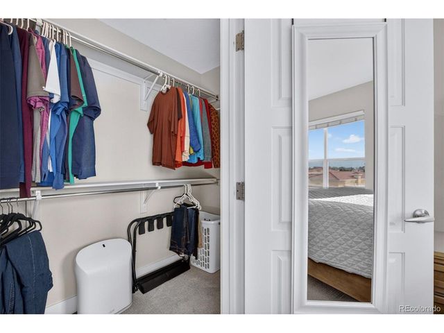 10111 Inverness Main St 302, Englewood, CO 80112