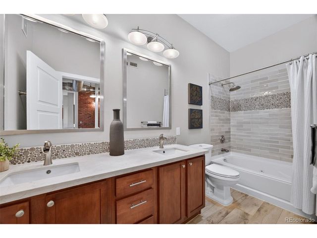 10111 Inverness Main St 302, Englewood, CO 80112