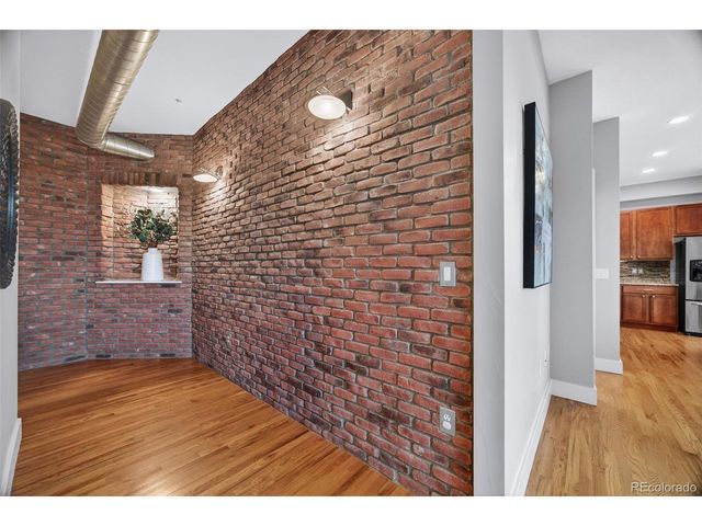 10111 Inverness Main St 302, Englewood, CO 80112