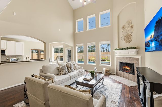 11407 Columbia Pines Lane E, Cypress, TX 77433